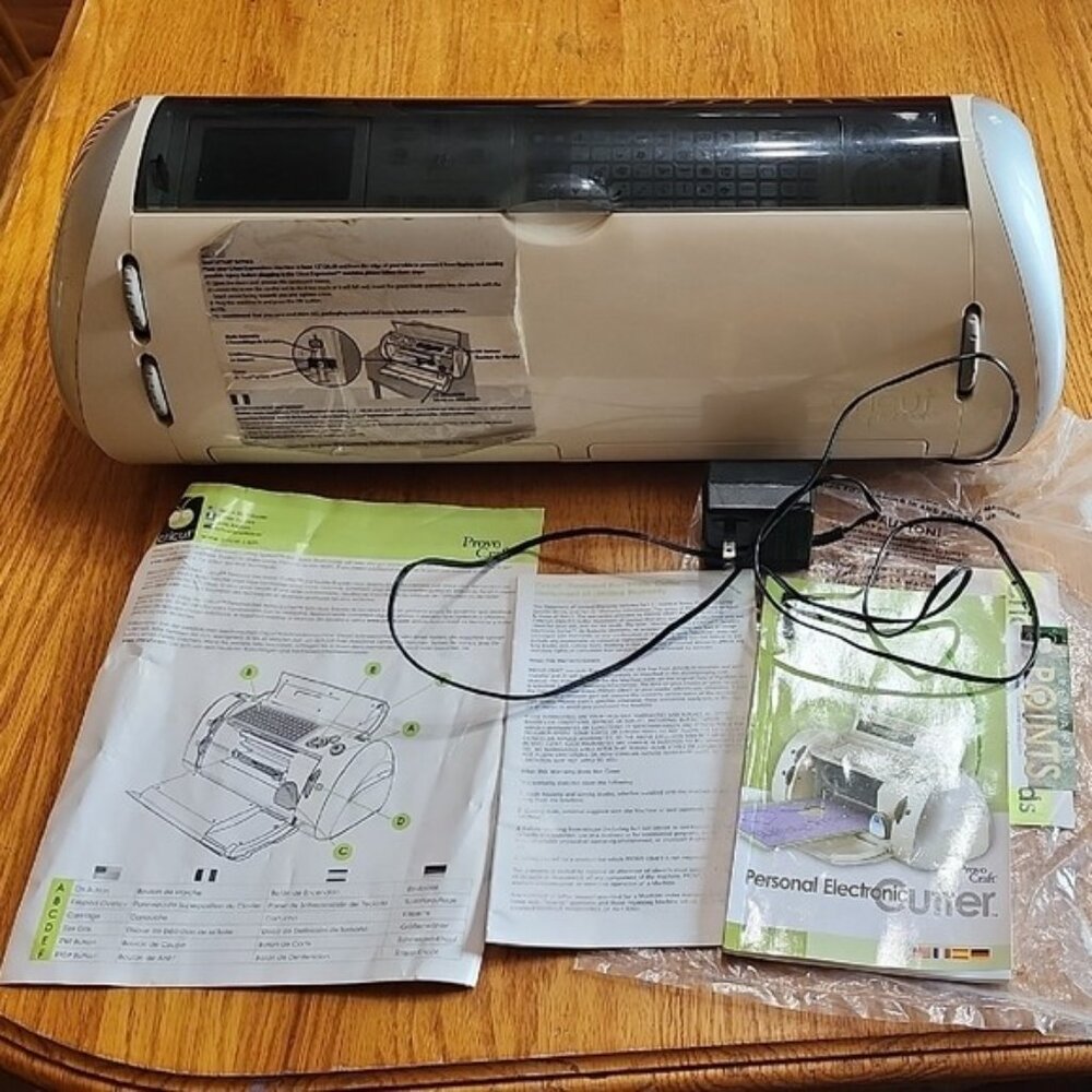 Electronic Cricut Expresson Cutting Machine with Home Decor cartridge and pad
